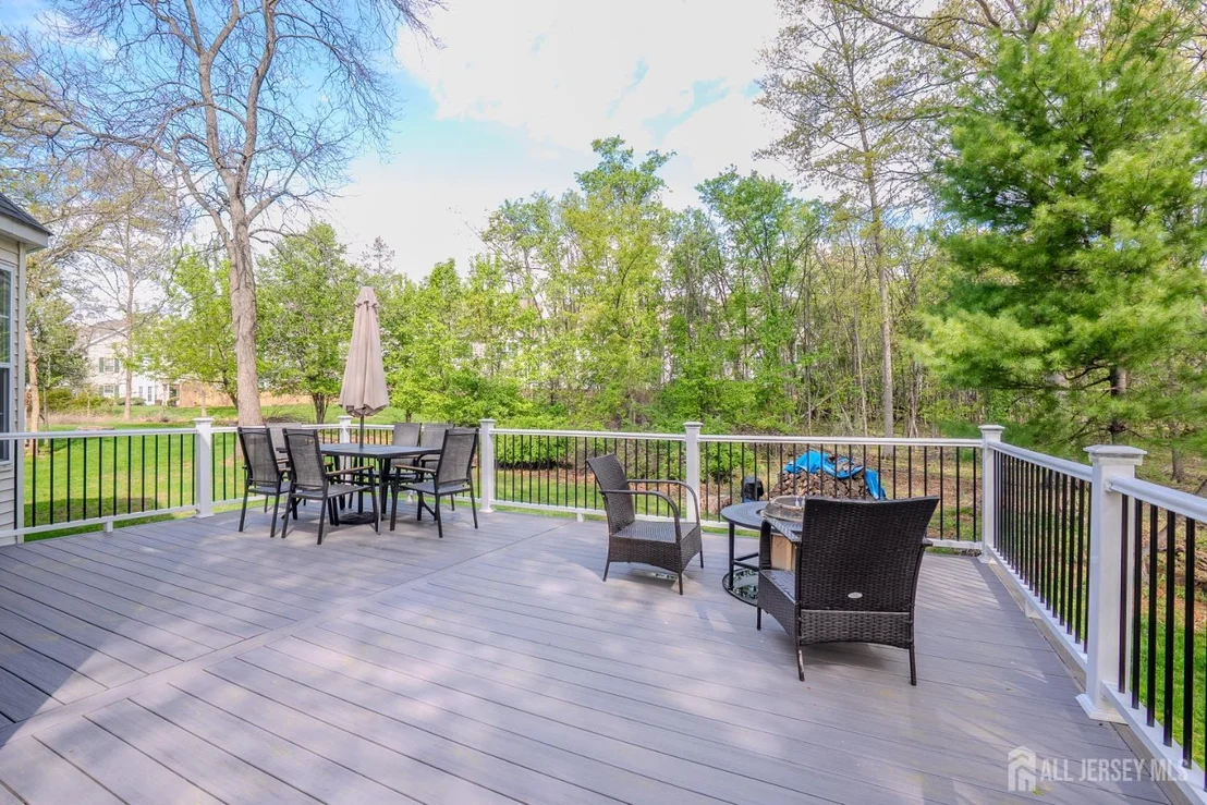 Photo of 23 Huntley Way