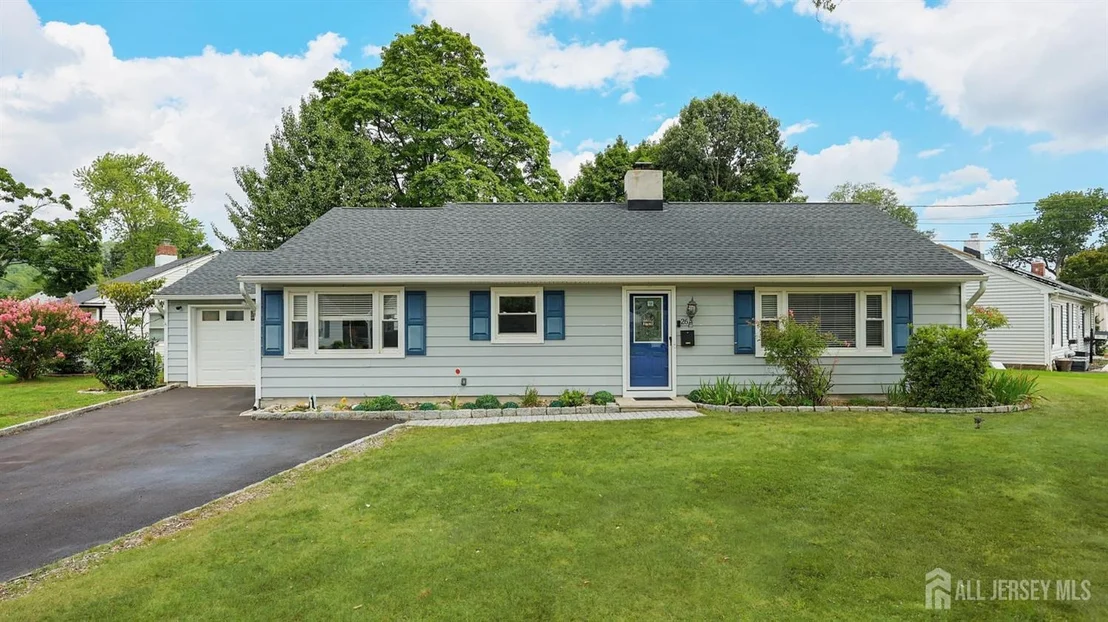 Photo of 26 Lynn Avenue