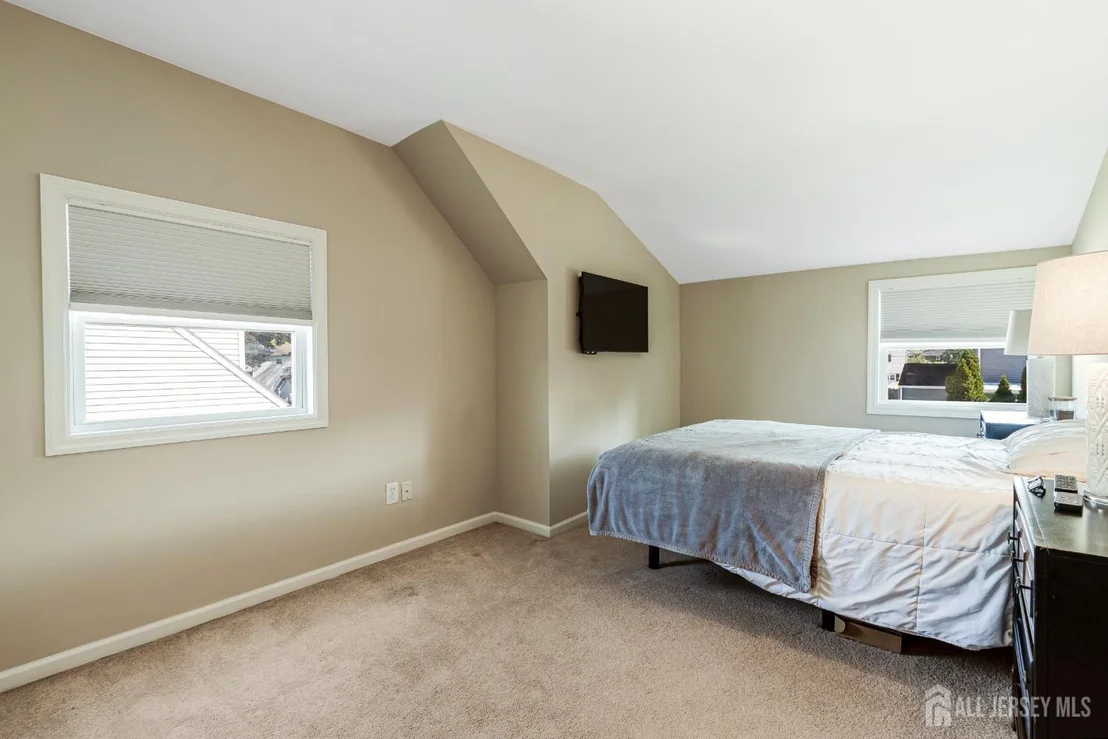Photo of 420 Decatur Avenue