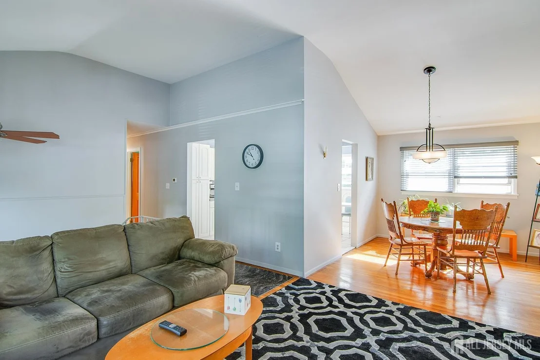 Photo of 31 Heidi Drive
