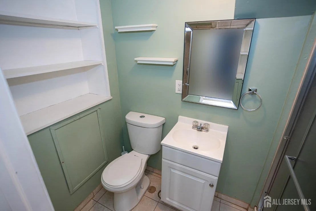 Photo of 18 Robinhood Drive