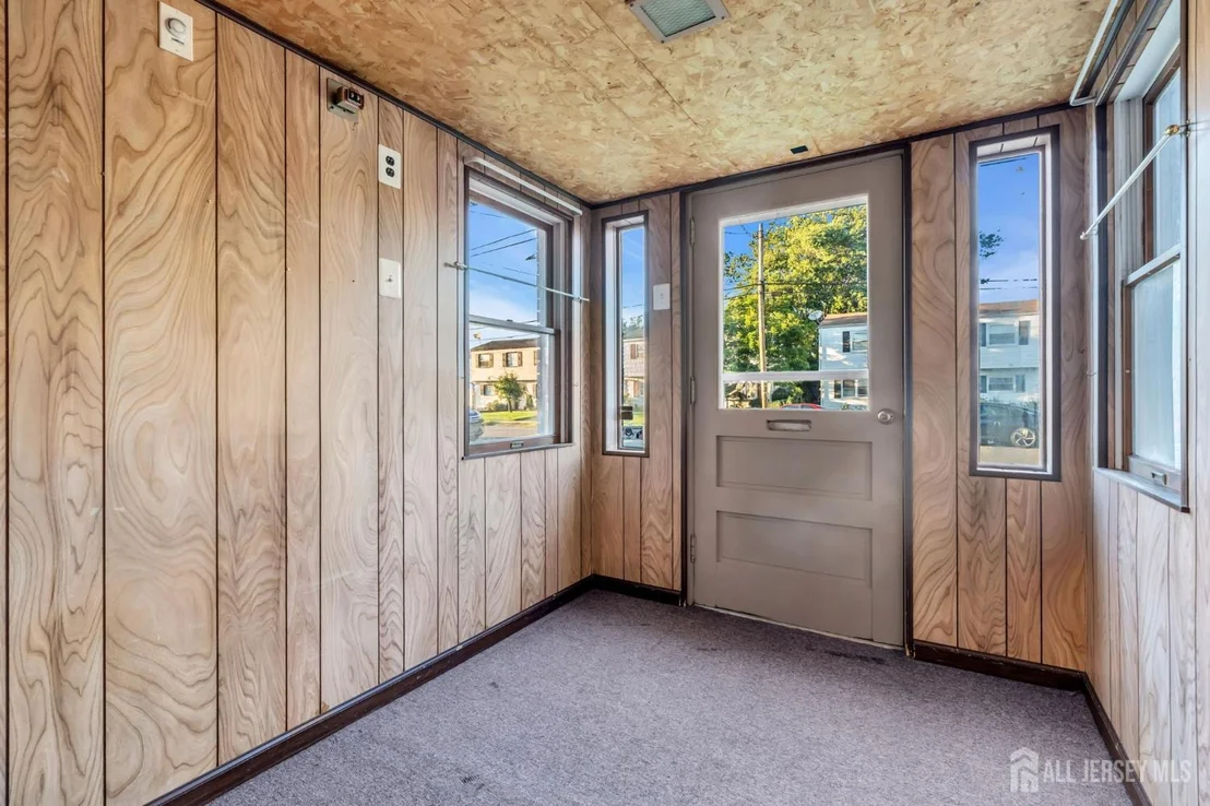 Photo of 140 Camelot Drive