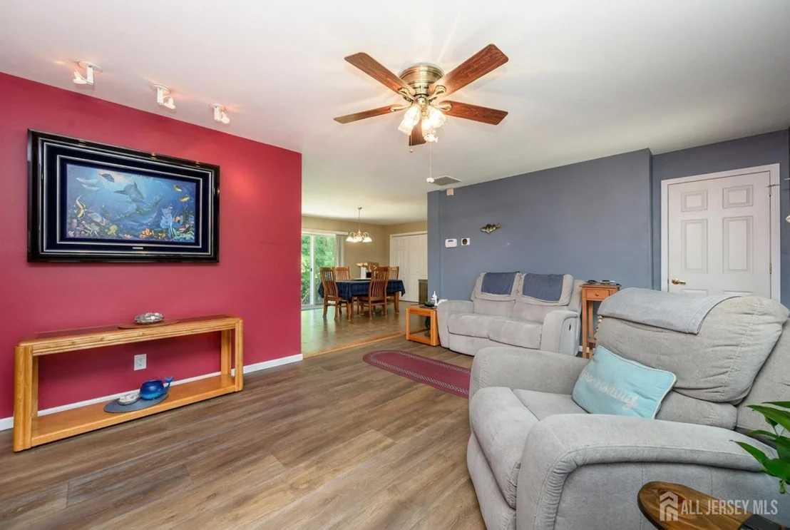 Photo of 19 Indian Trail