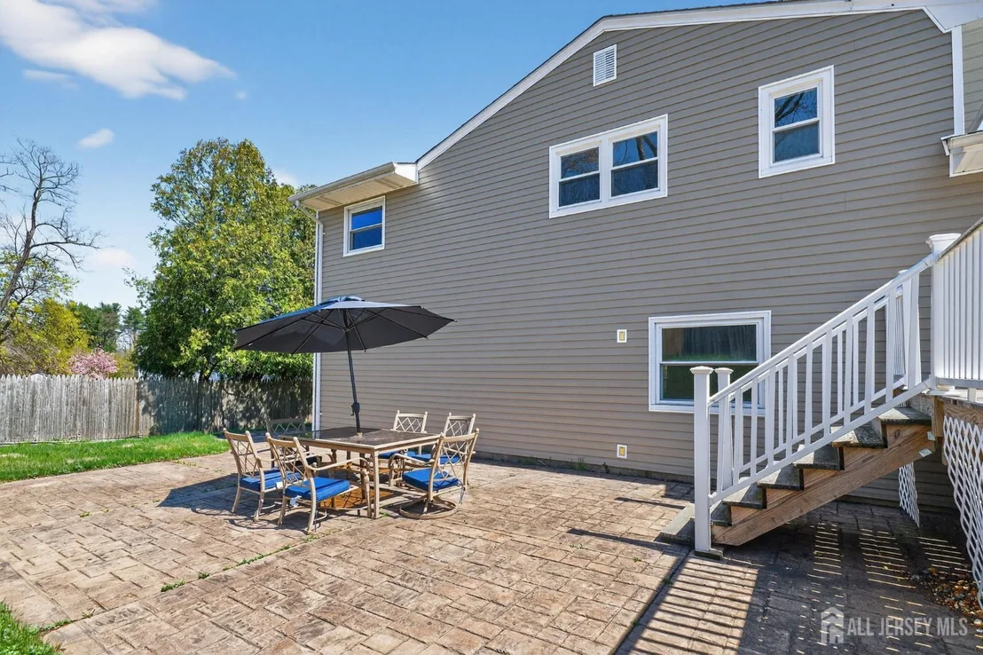 Photo of 8 Starodub Drive