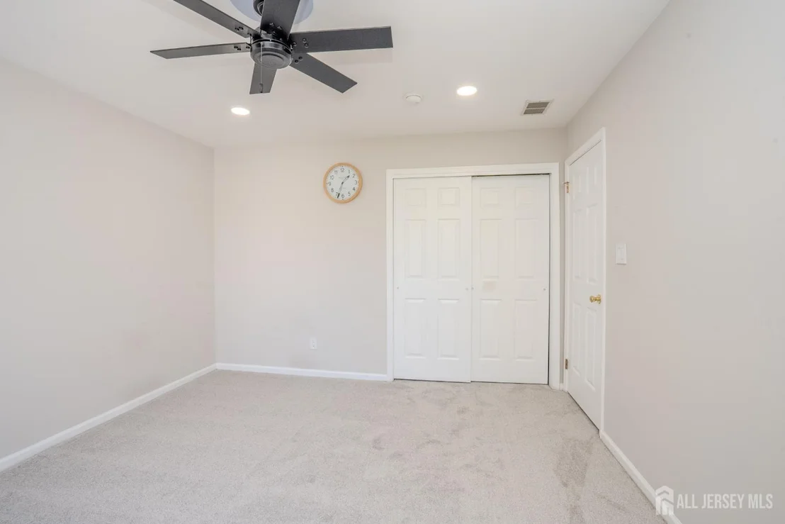 Photo of 37 Kinglet Drive
