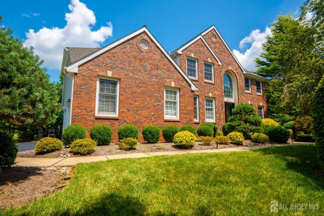 Photo of 31 Sapphire Drive
