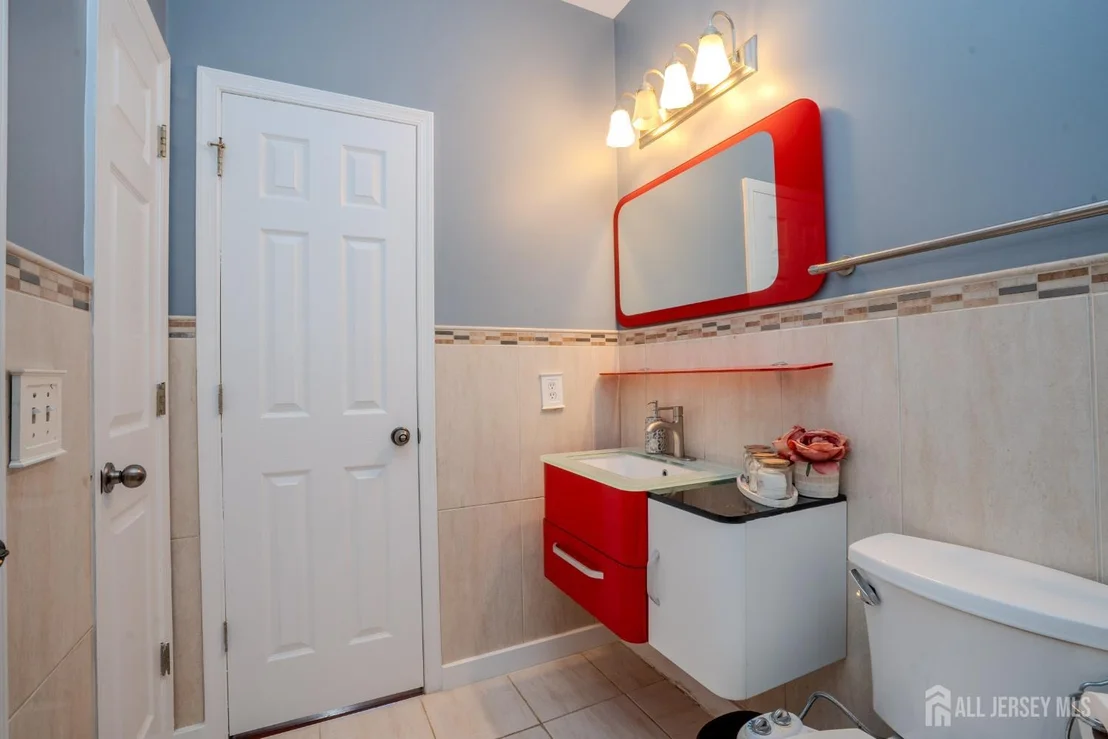 Photo of 20 Forest Lane