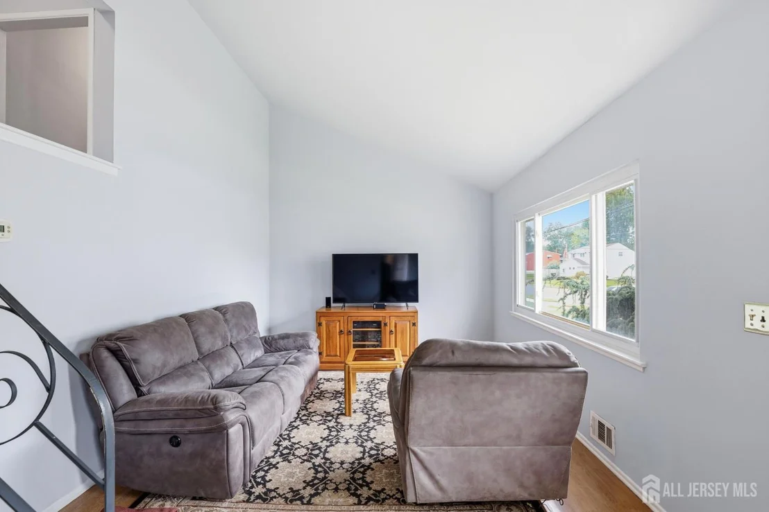 Photo of 20 Albert Drive
