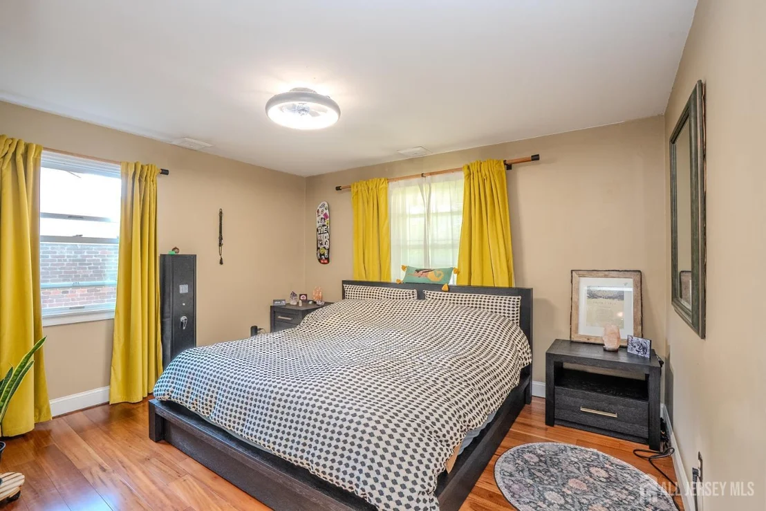 Photo of 17 Melville Road