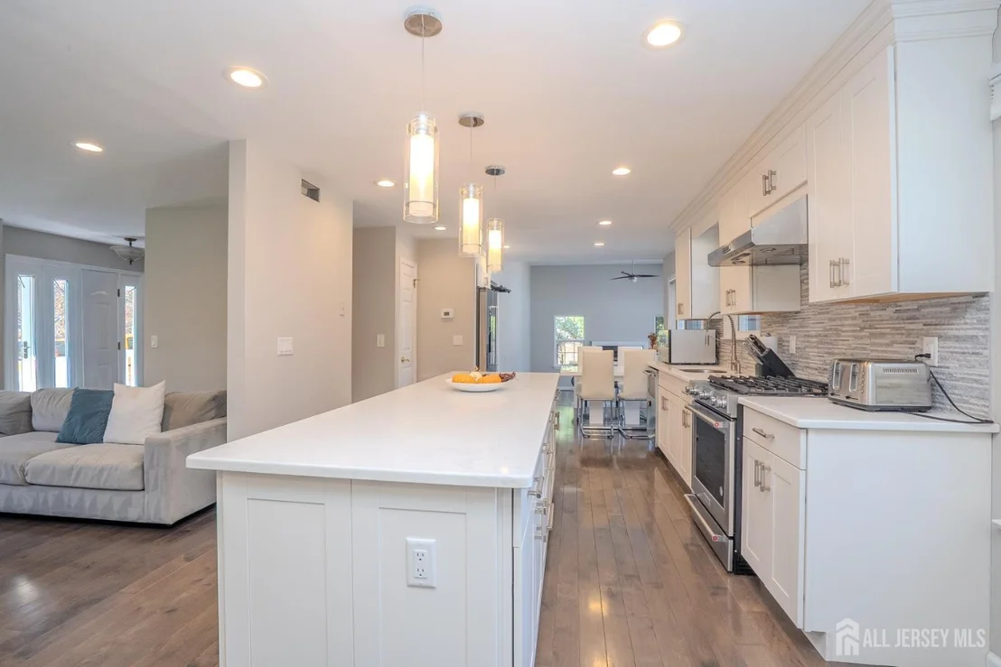Photo of 6 Ruedeman Drive