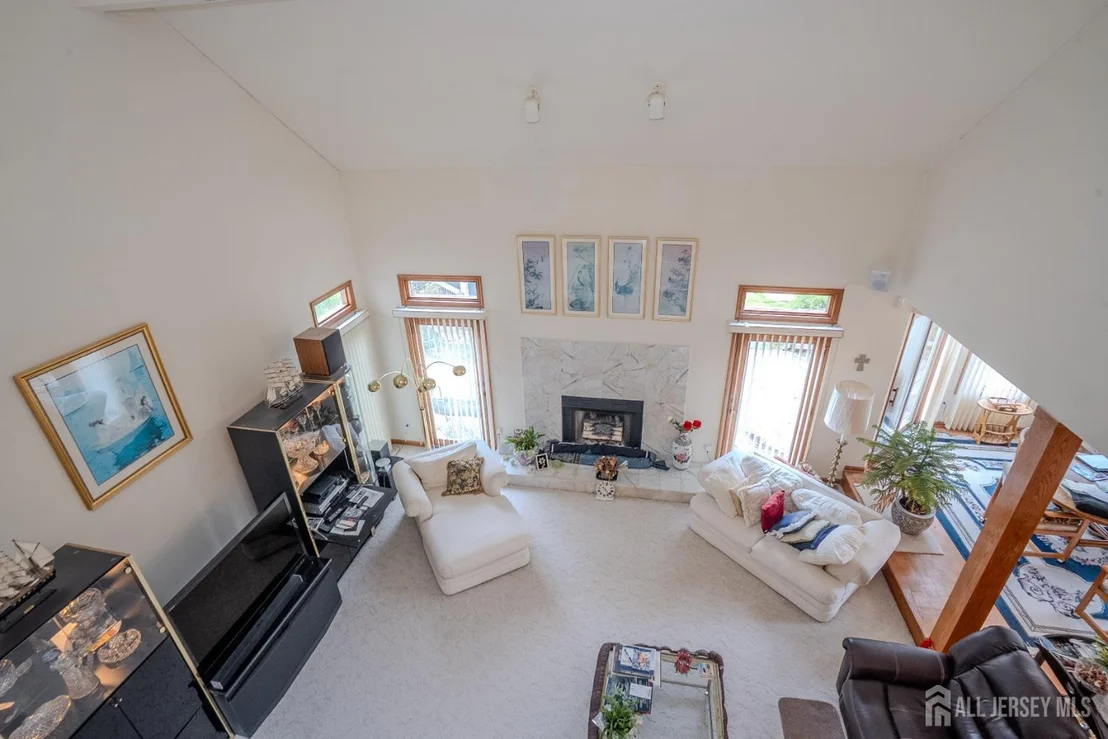 Photo of 20 Sapphire Drive
