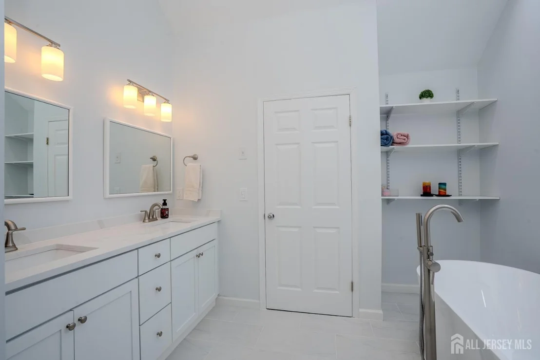 Photo of 23 Huntley Way