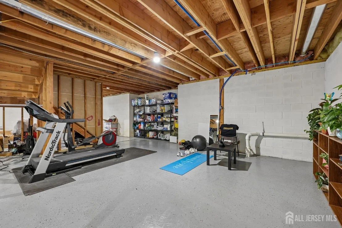 Photo of 6 Willow Drive