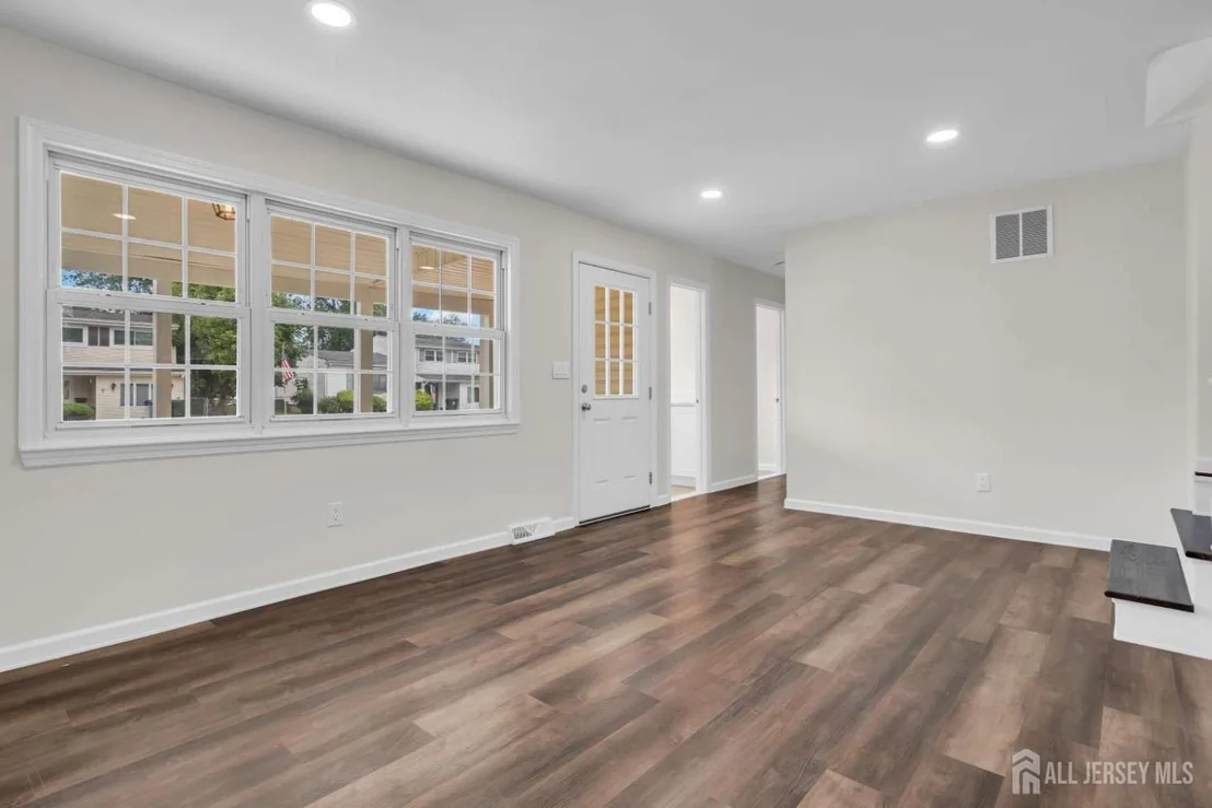 Photo of 8 Wendy Drive