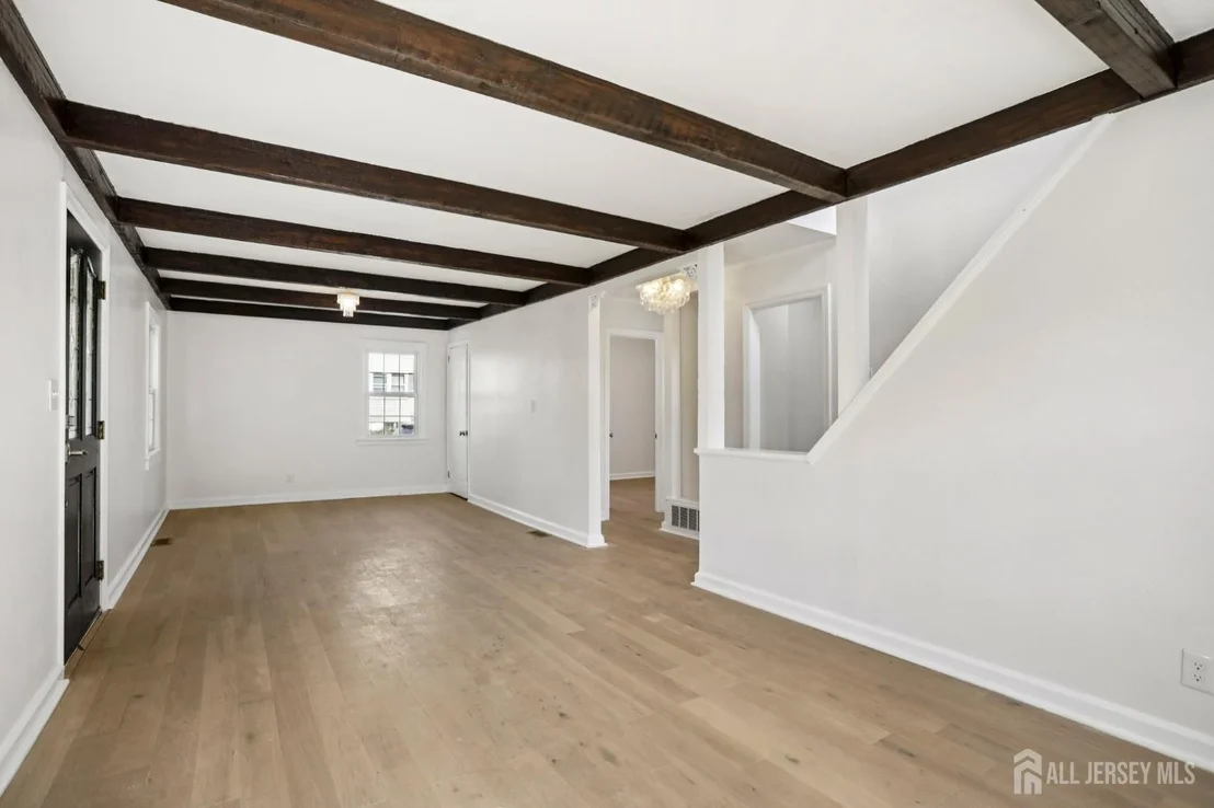 Photo of 101 Ravine Drive