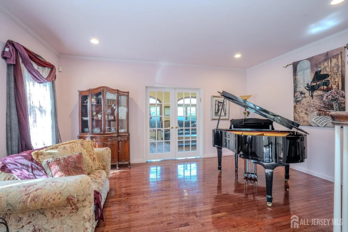 Photo of 8 Marian Drive