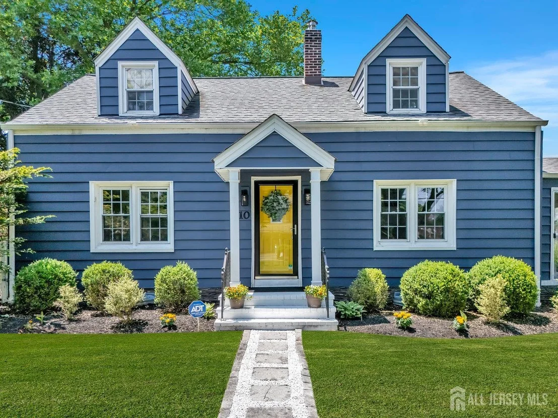 Photo of 10 Shaw Drive