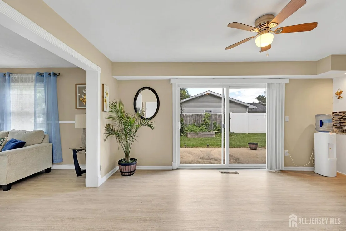 Photo of 2 harrington Circle