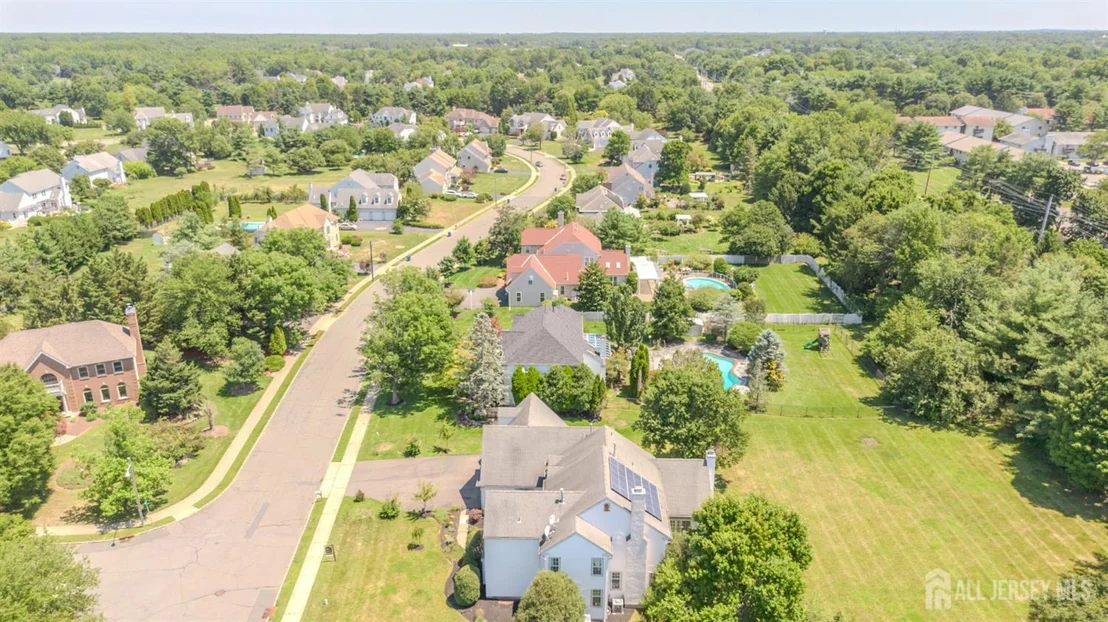 Photo of 37 Kinglet Drive