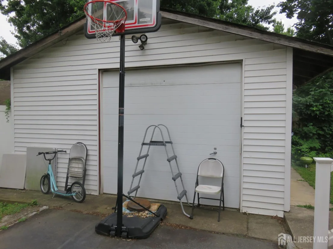 Photo of 12 Tonlyn Place