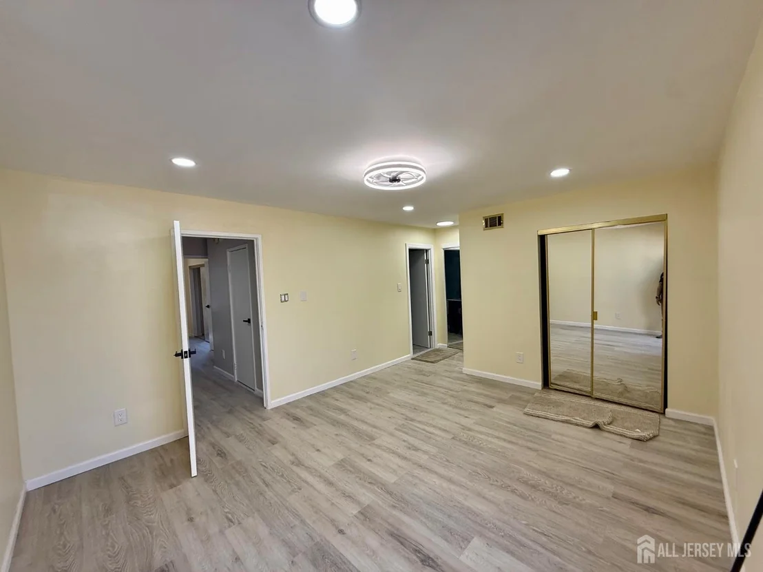 Photo of 1502 Bromley Estates