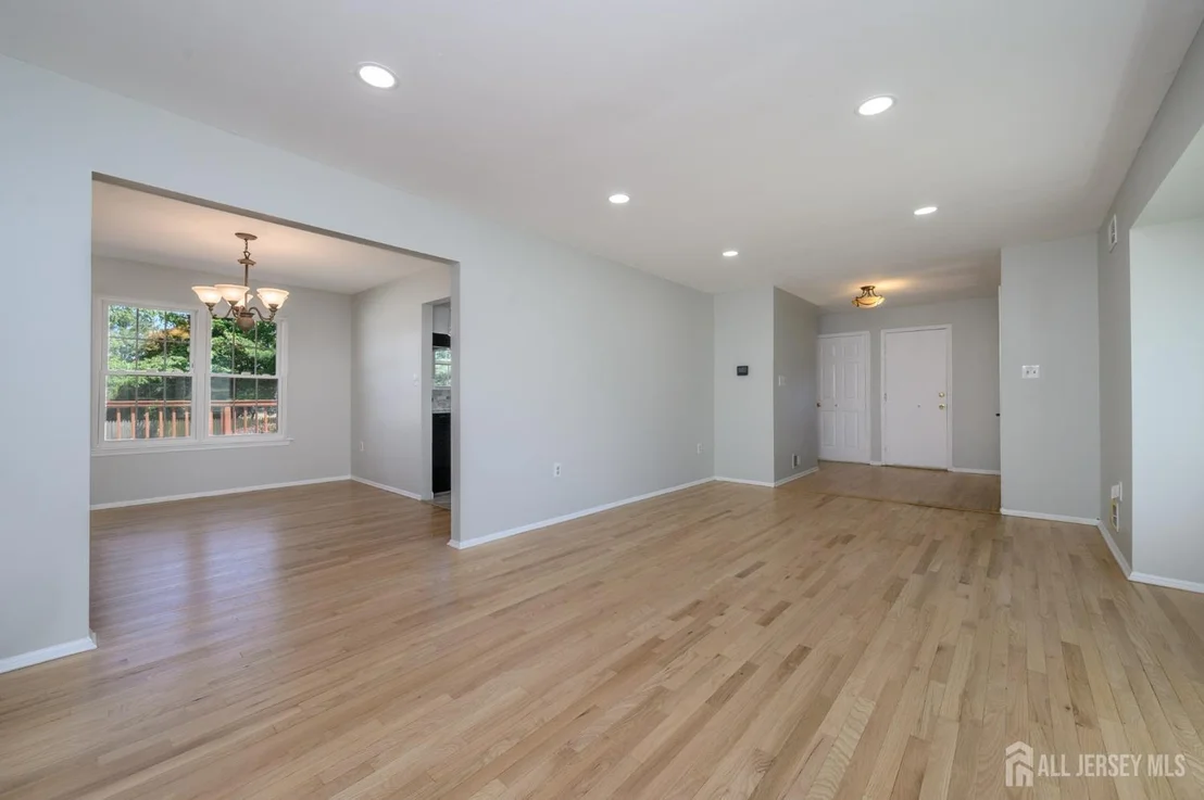 Photo of 133 Hickory Road