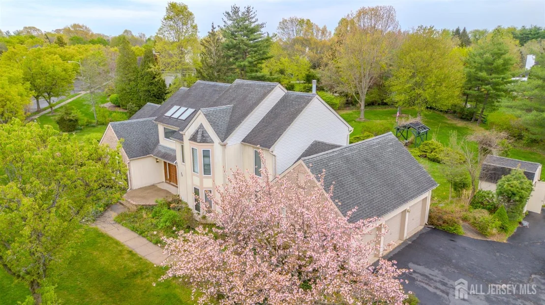 Photo of 20 Sapphire Drive