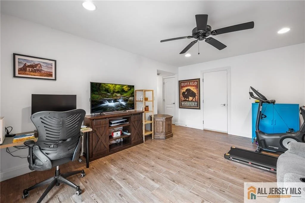 Photo of 122 Benart Place