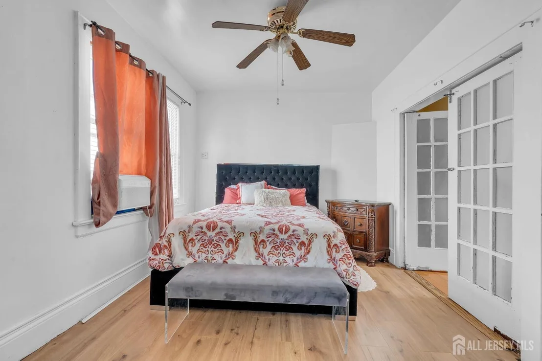Photo of 282 Alpine Street