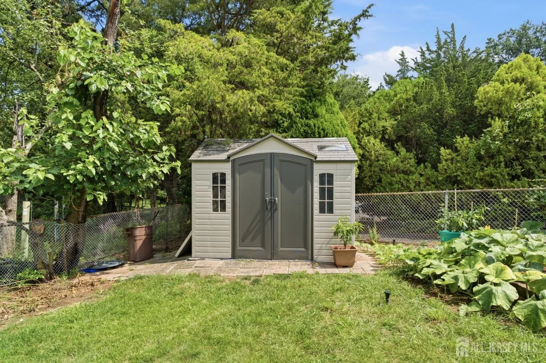 Photo of 19 Sycamore Avenue