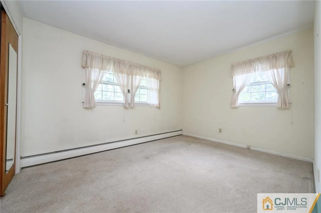 Photo of 4 Mountainview Lane