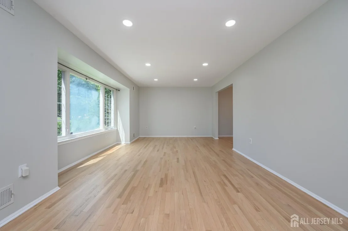 Photo of 133 Hickory Road