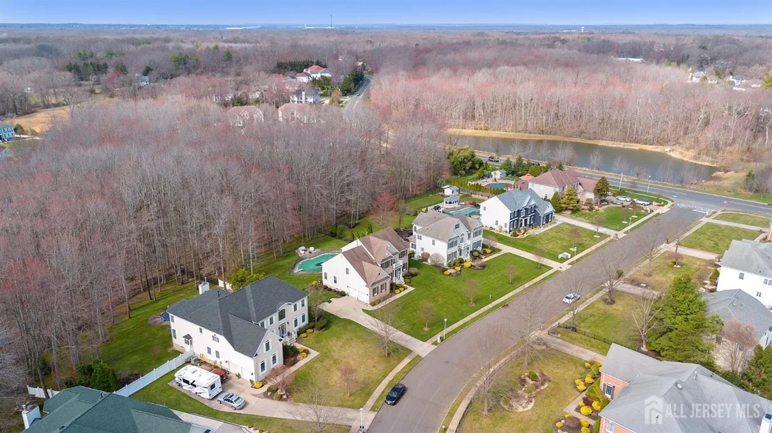 Photo of 9 Stonegate Drive
