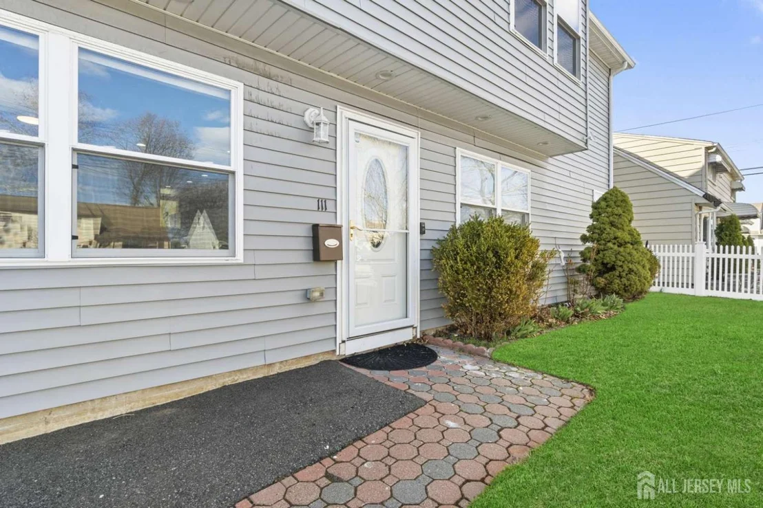 Photo of 111 Daniel Street