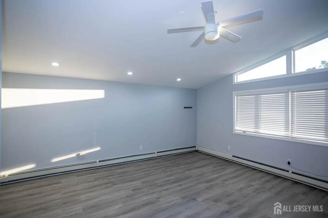 Photo of 18 Robinhood Drive