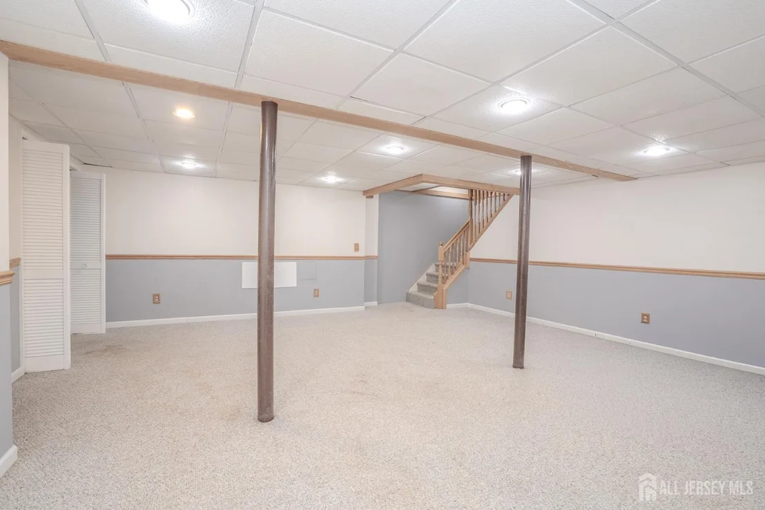 Photo of 6 Ruedeman Drive
