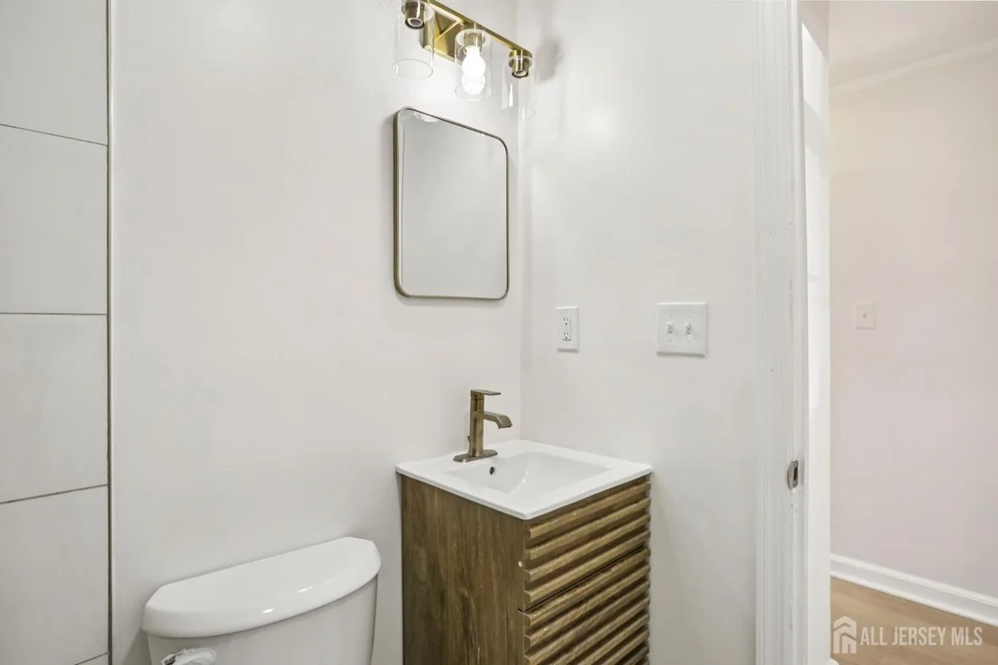 Photo of 101 Ravine Drive