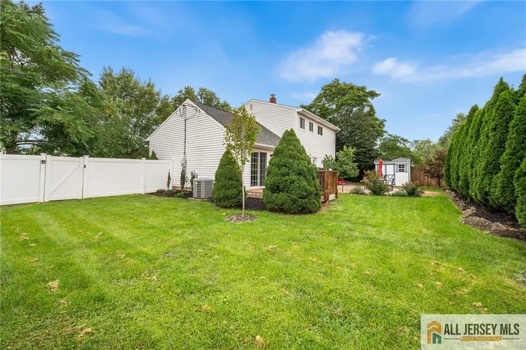 Photo of 122 Benart Place