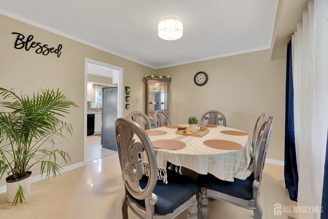 Photo of 2 harrington Circle
