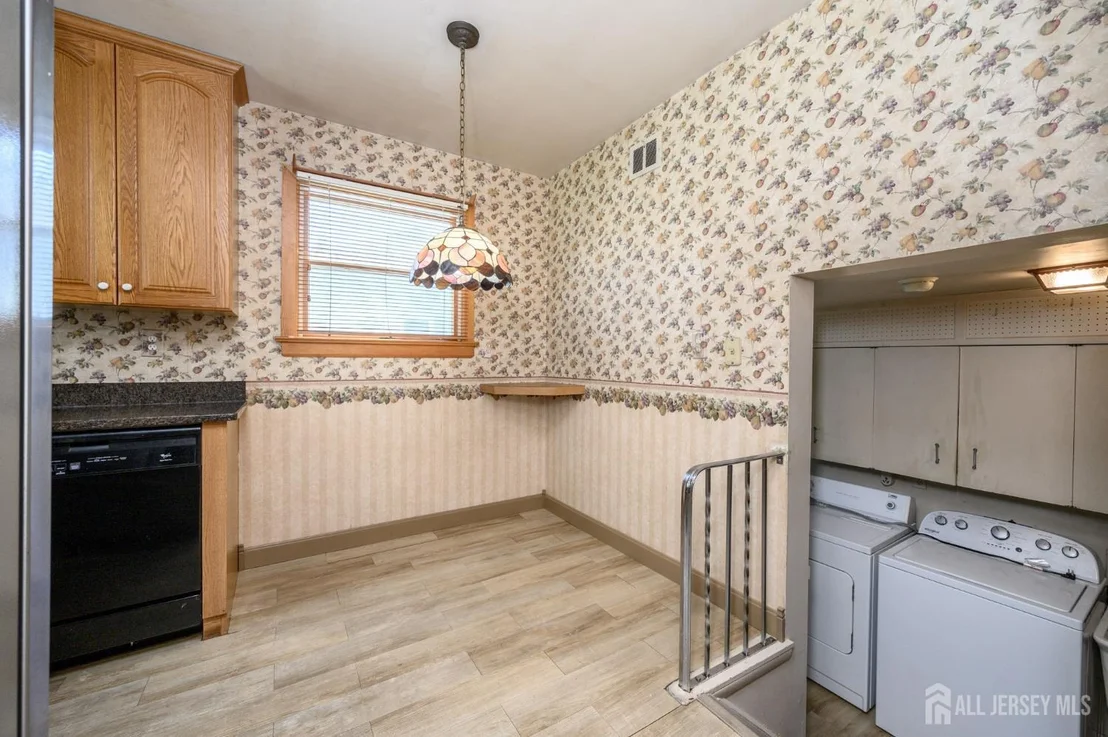 Photo of 422 King George Road
