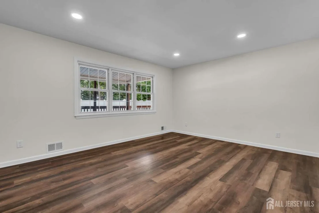 Photo of 8 Wendy Drive