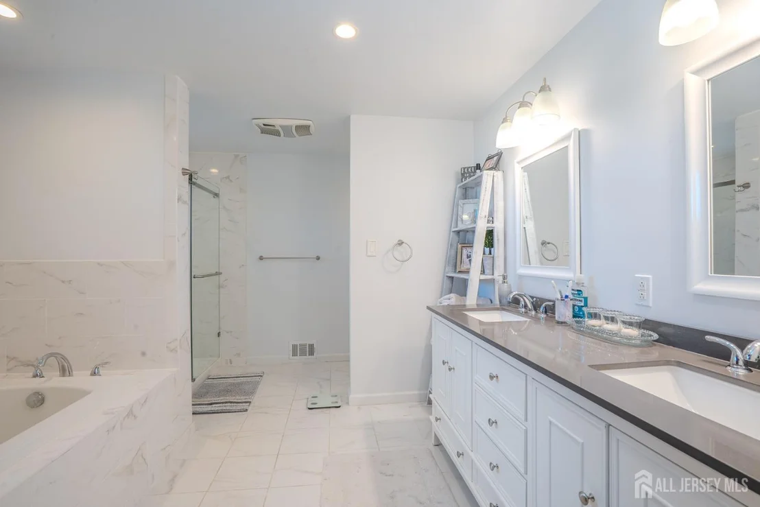 Photo of 51 Orchardside Drive