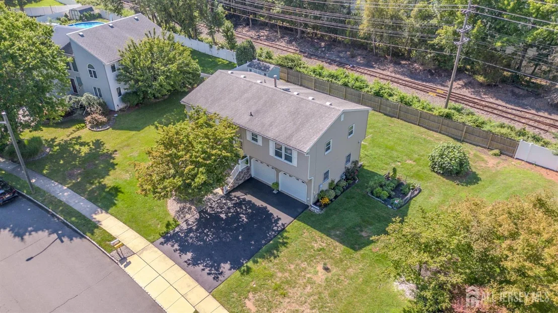 Photo of 31 Pullman Loop