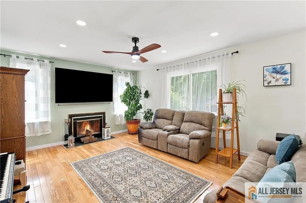 Photo of 216 Jon Street