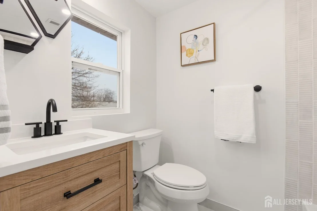 Photo of 23 Morse Avenue