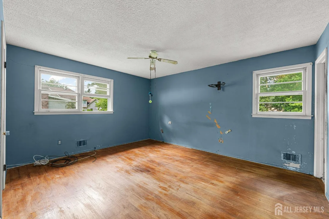 Photo of 454 Plainfield Road