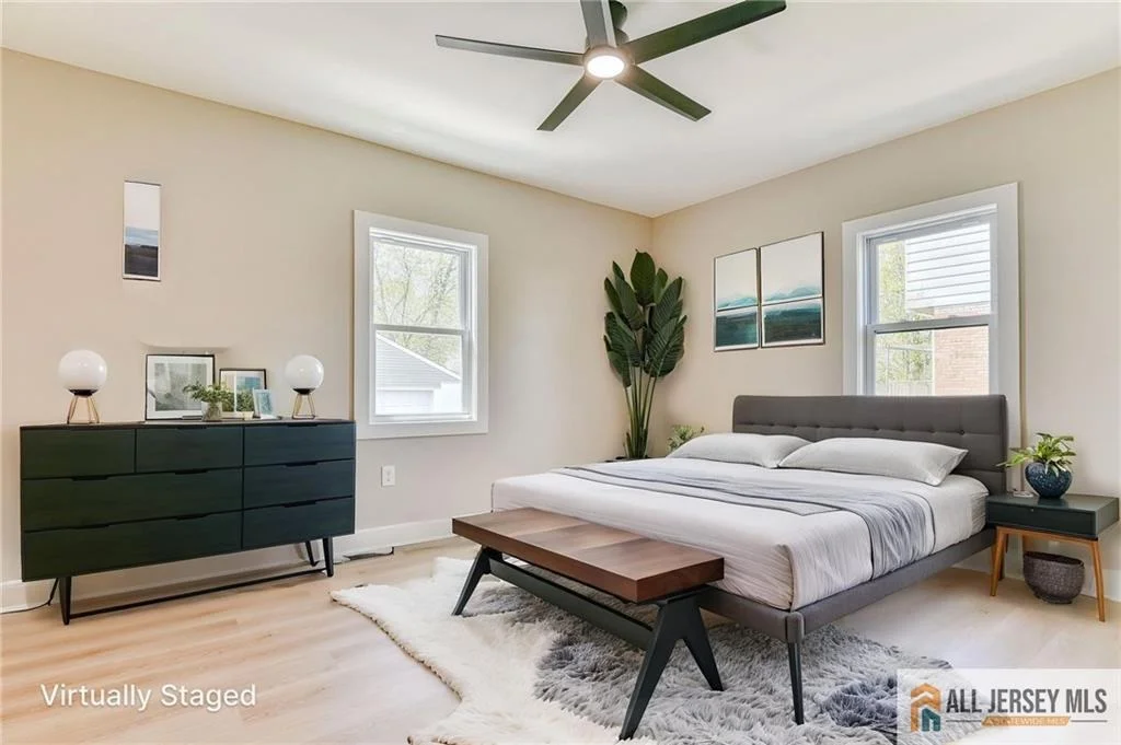 Photo of 32 Campbell Avenue