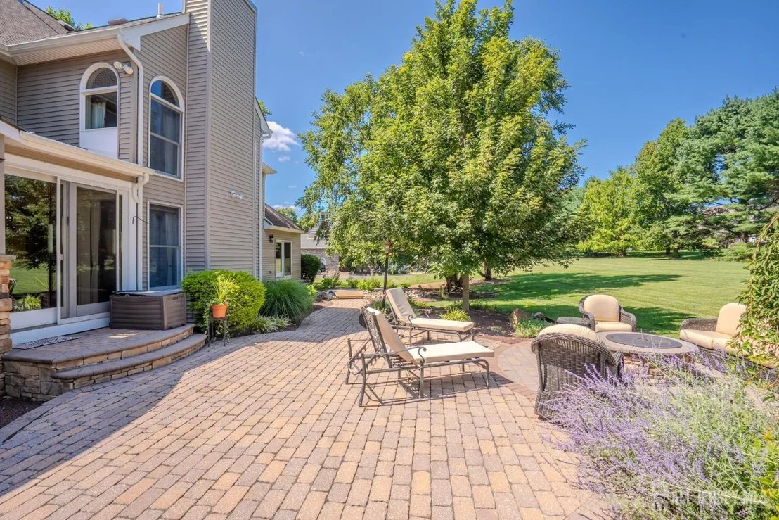 Photo of 8 Marian Drive
