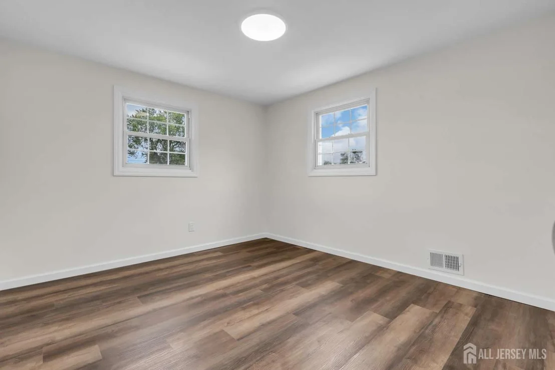 Photo of 8 Wendy Drive