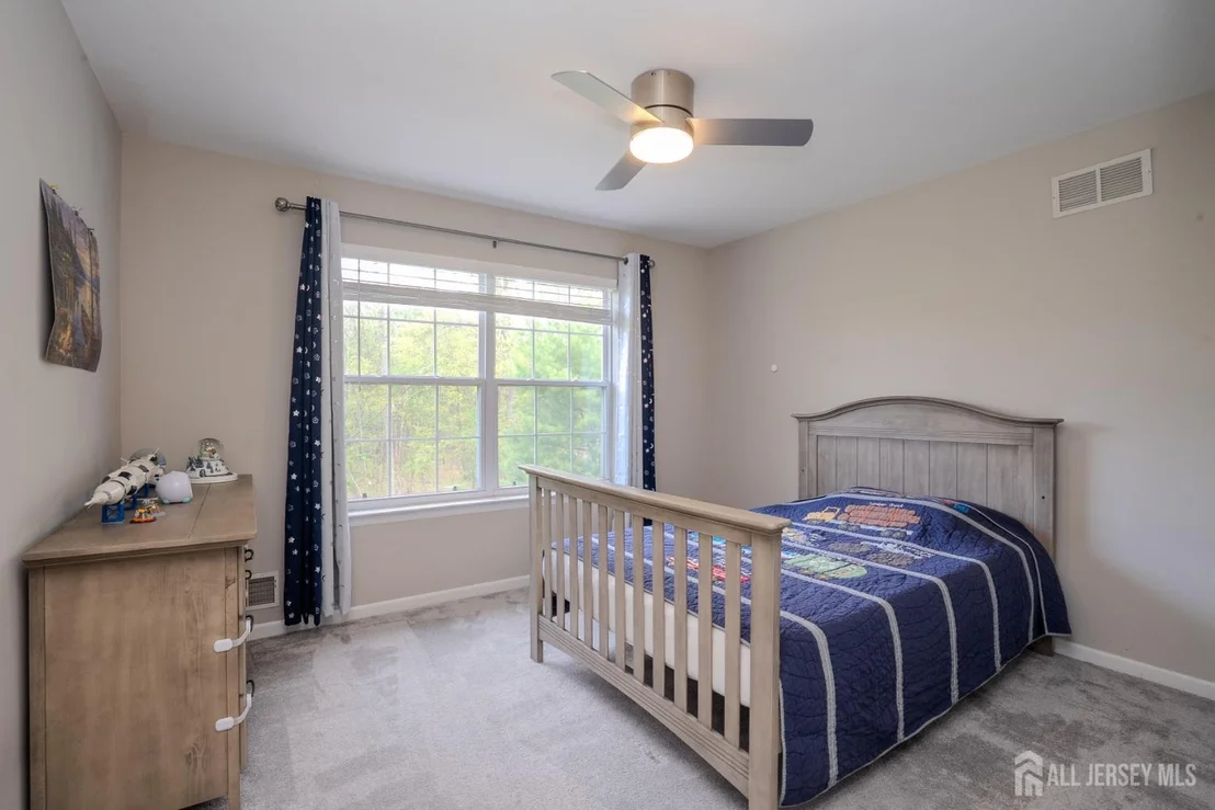 Photo of 23 Huntley Way